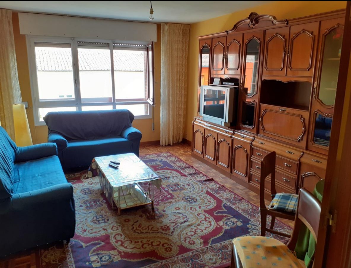 Soria se alquilan habitaciones en piso compartido