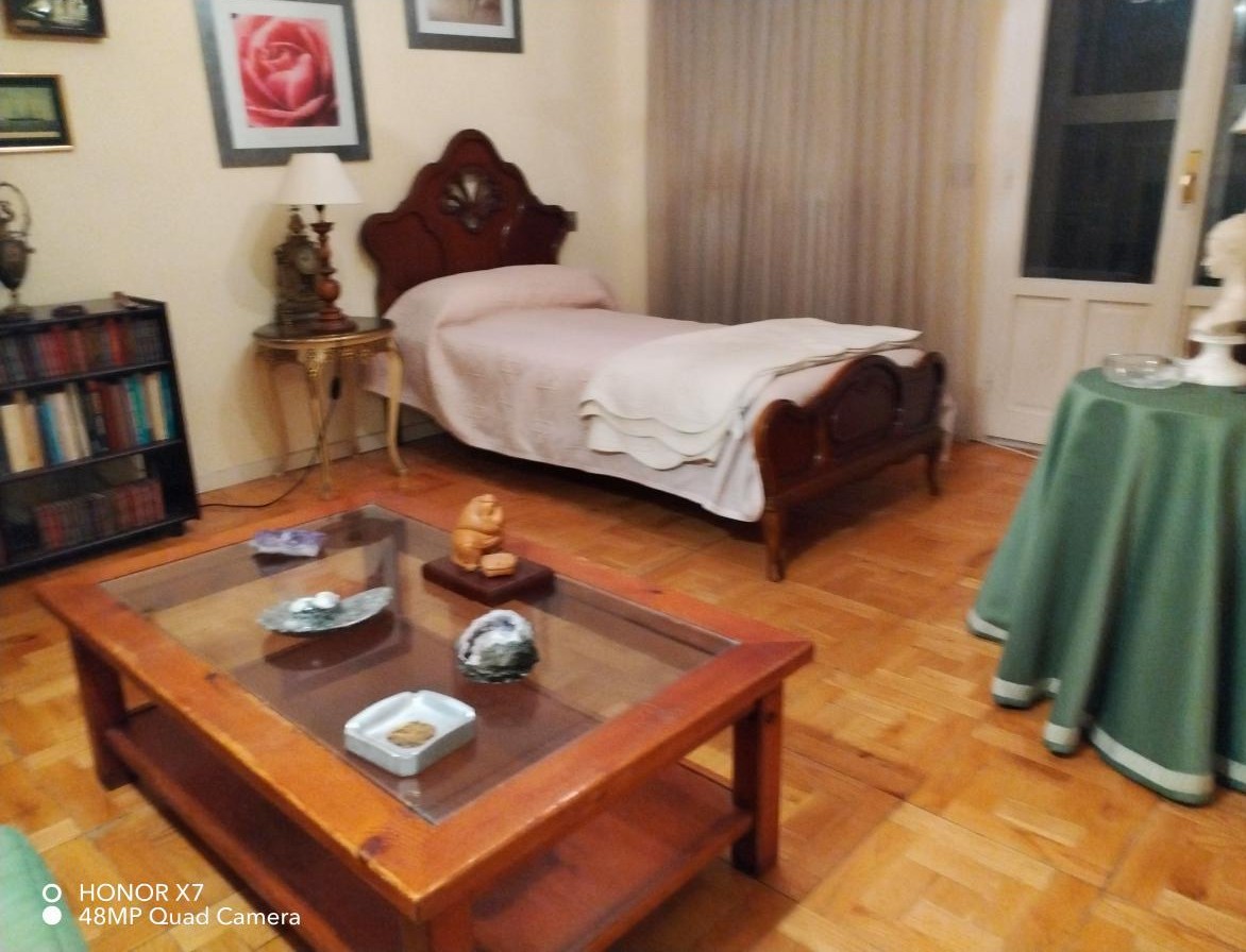 Amplia habitacion en perfecto estado Valladolid